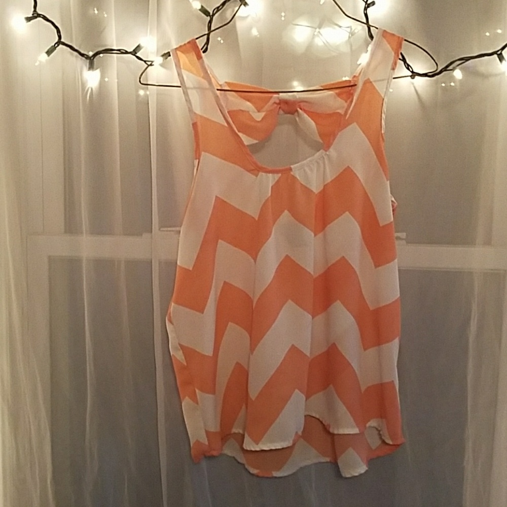 Chevron Printed Sleeveless Blouse